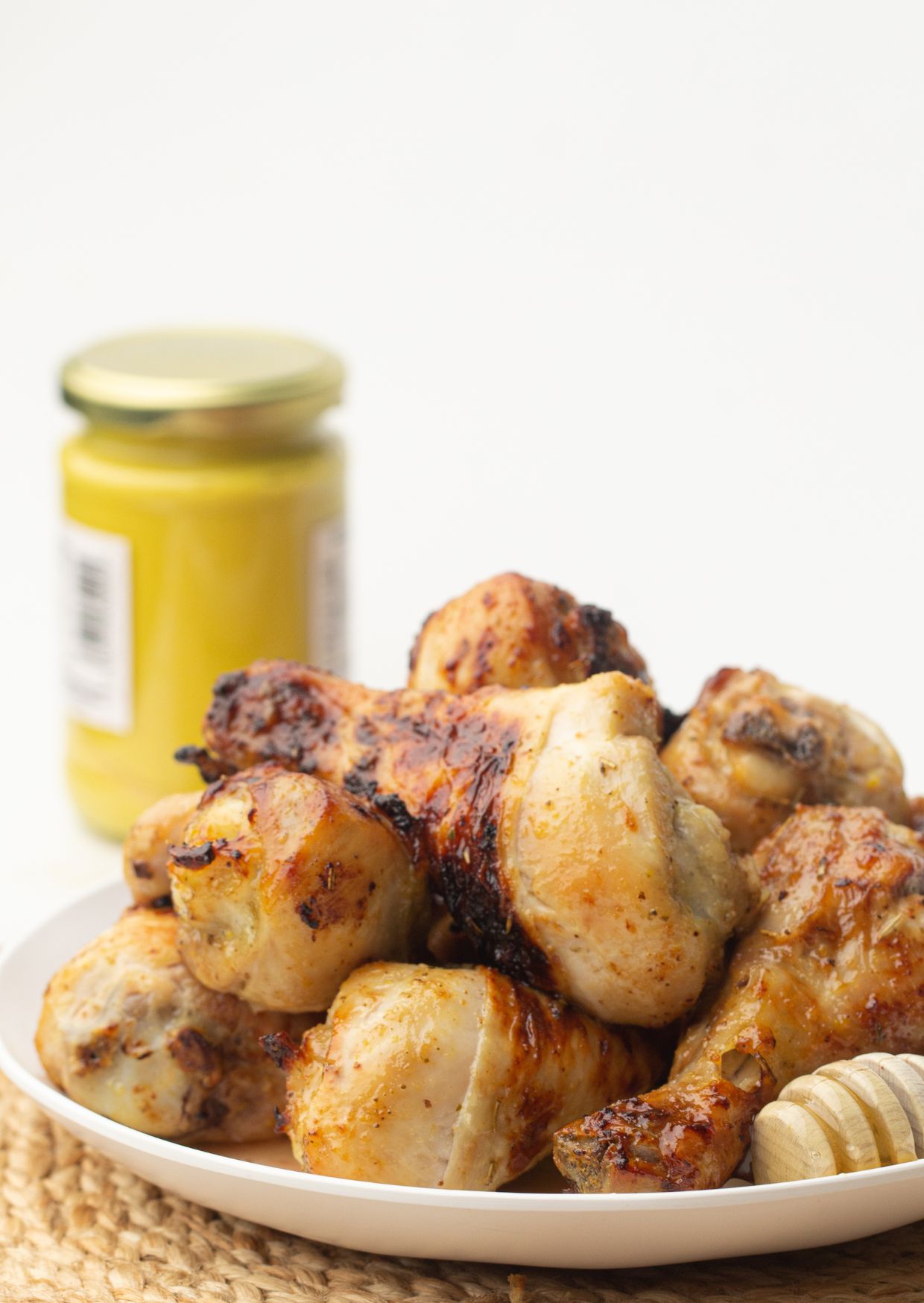 Air Fryer Honey-Glazed Chicken Drumsticks