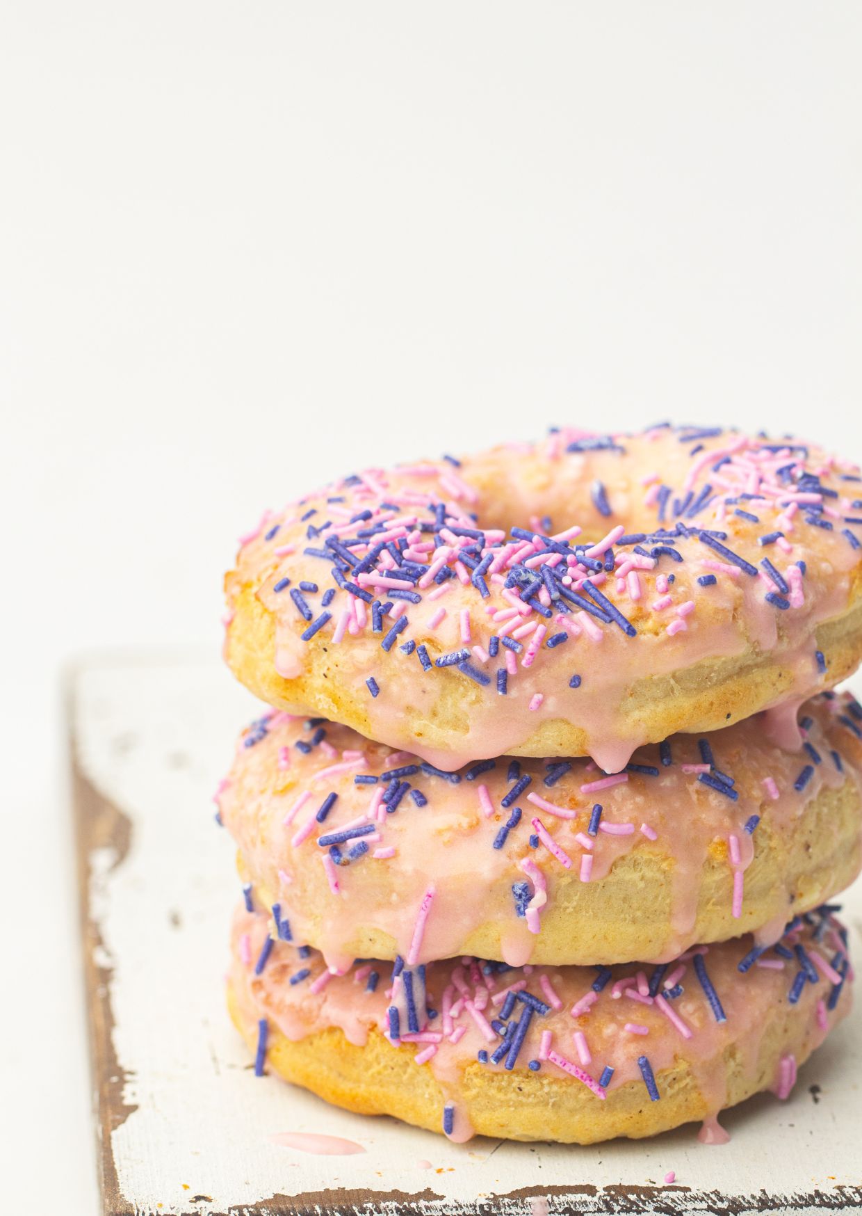 Air Fryer Glazed Vanilla Bean Donuts