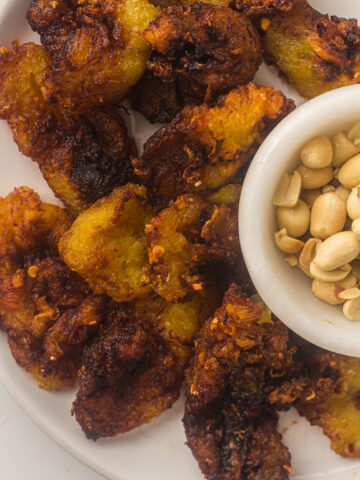 Kelewele (Spicy Ghanaian Fried Plantains)